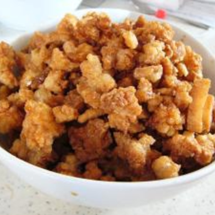 カチカチになったお餅で!甘辛おかき